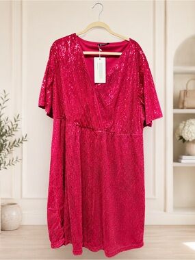 NWT BloomChic 3X 22-24 Hot Pink Sequin Faux Wrap Flutter Sleeve Dress
